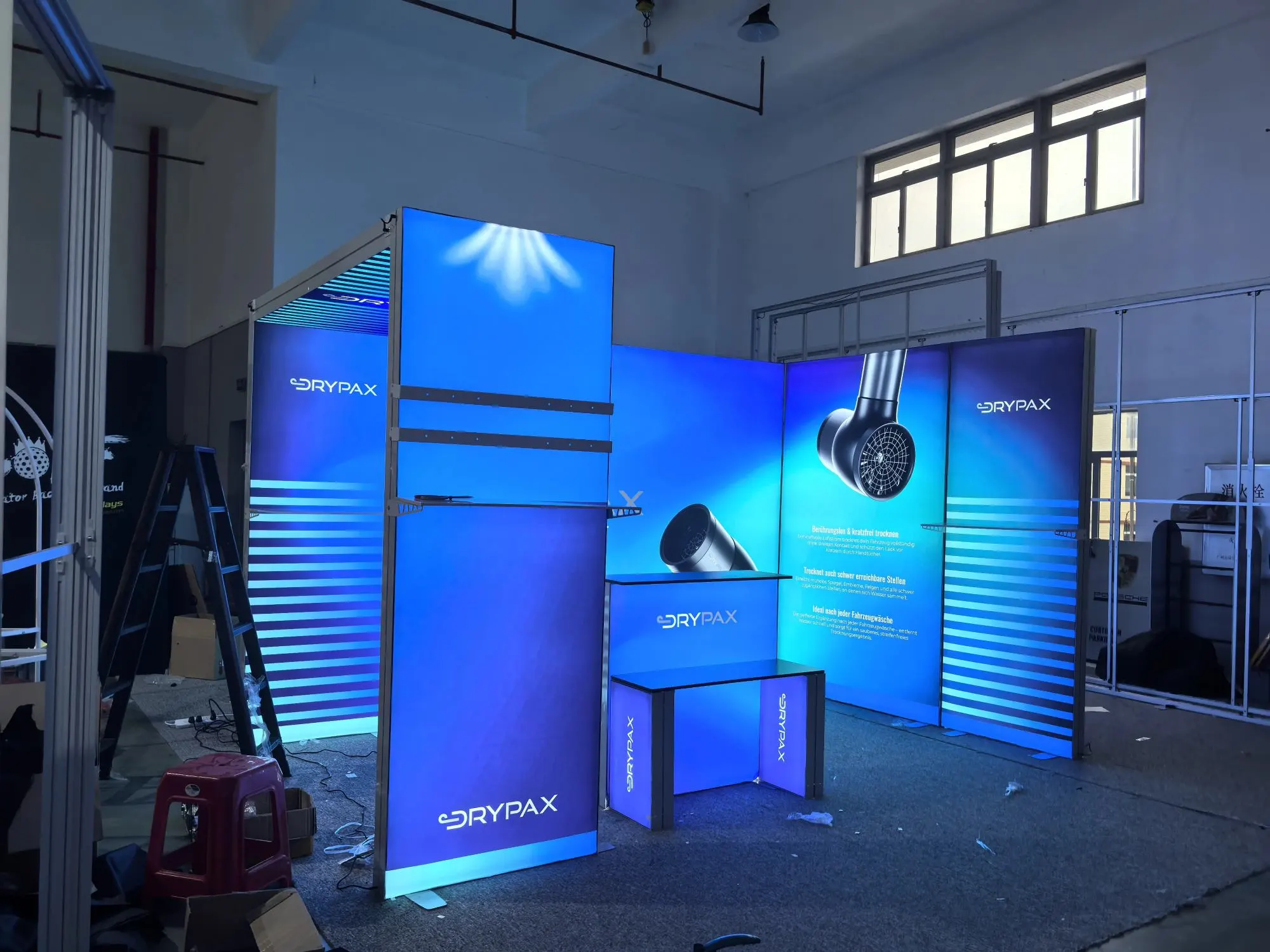 DRYPAX exhibition stand build, side view